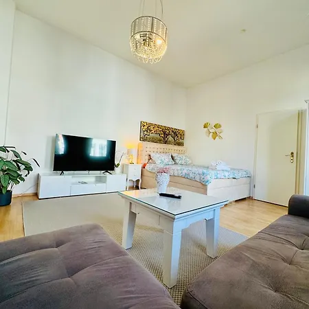 Wohnung Am Schlossgarten Schwerin  Esterno foto